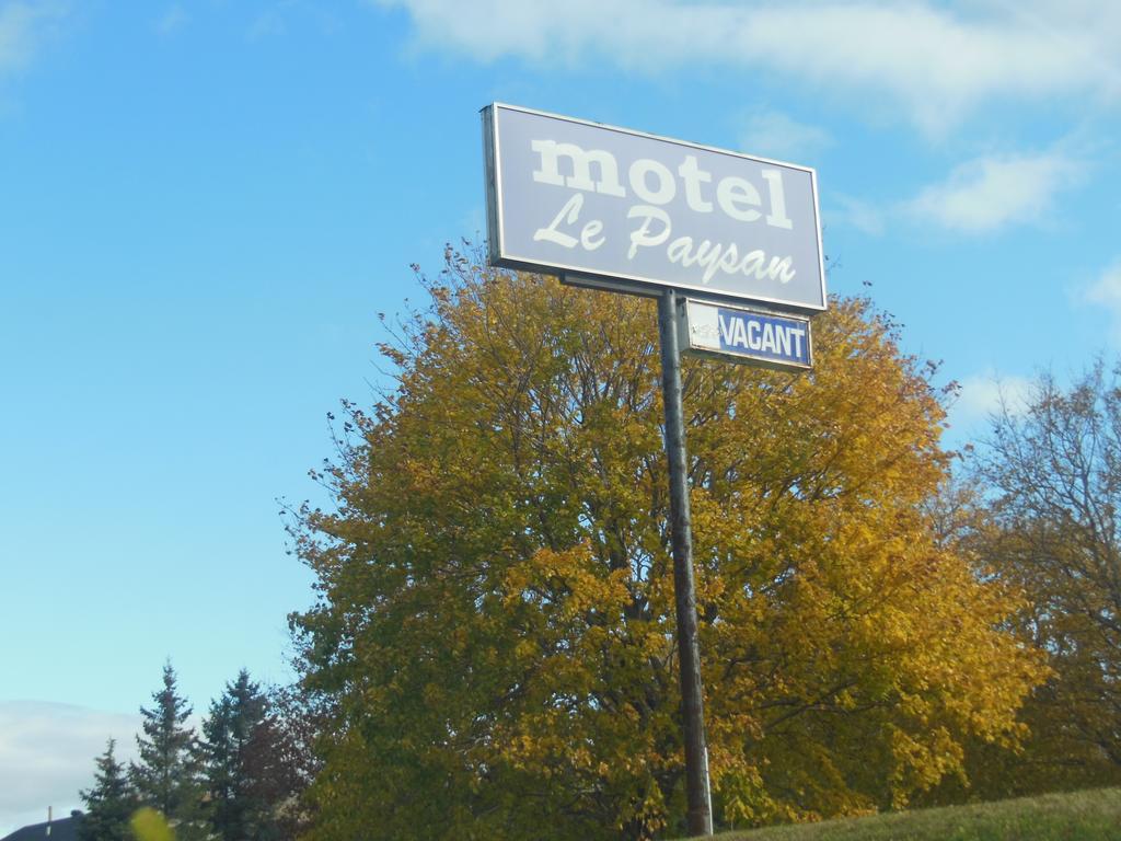 Le Paysan 2* Montréal